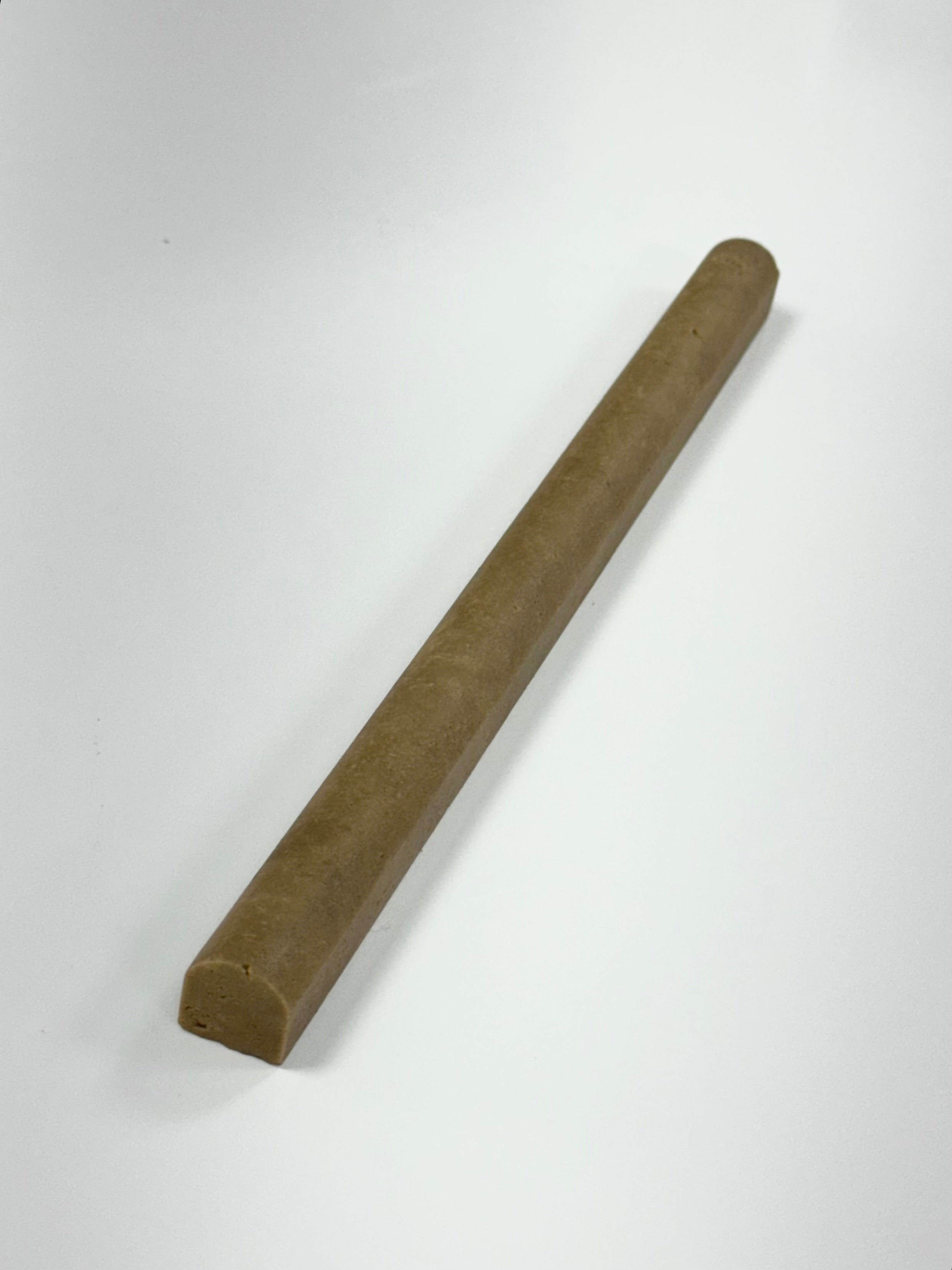 PROFILE PENCIL NOCE 11/16"x3/4"x12" (DOME)