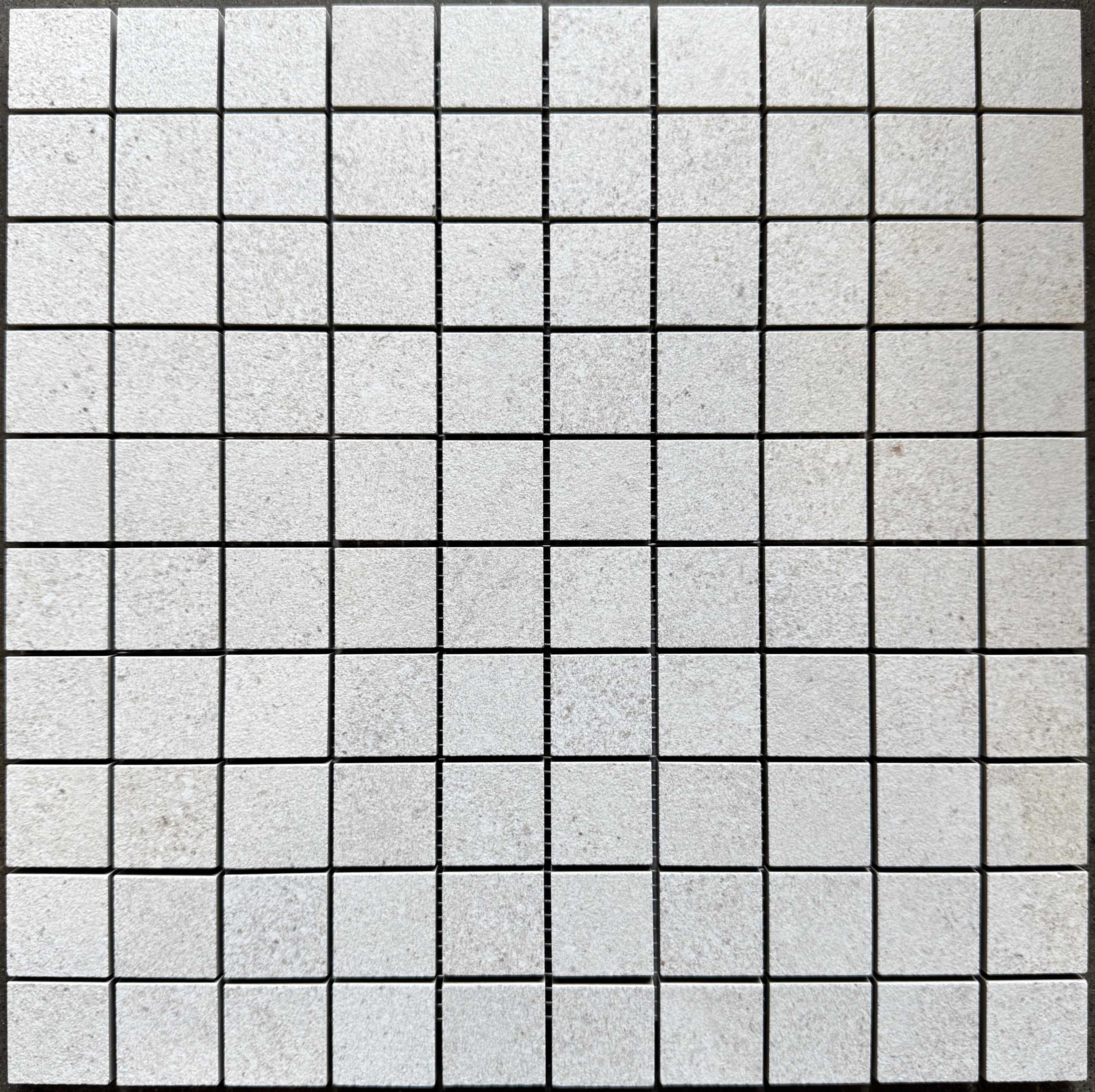 Legacy Limestone White 2x2