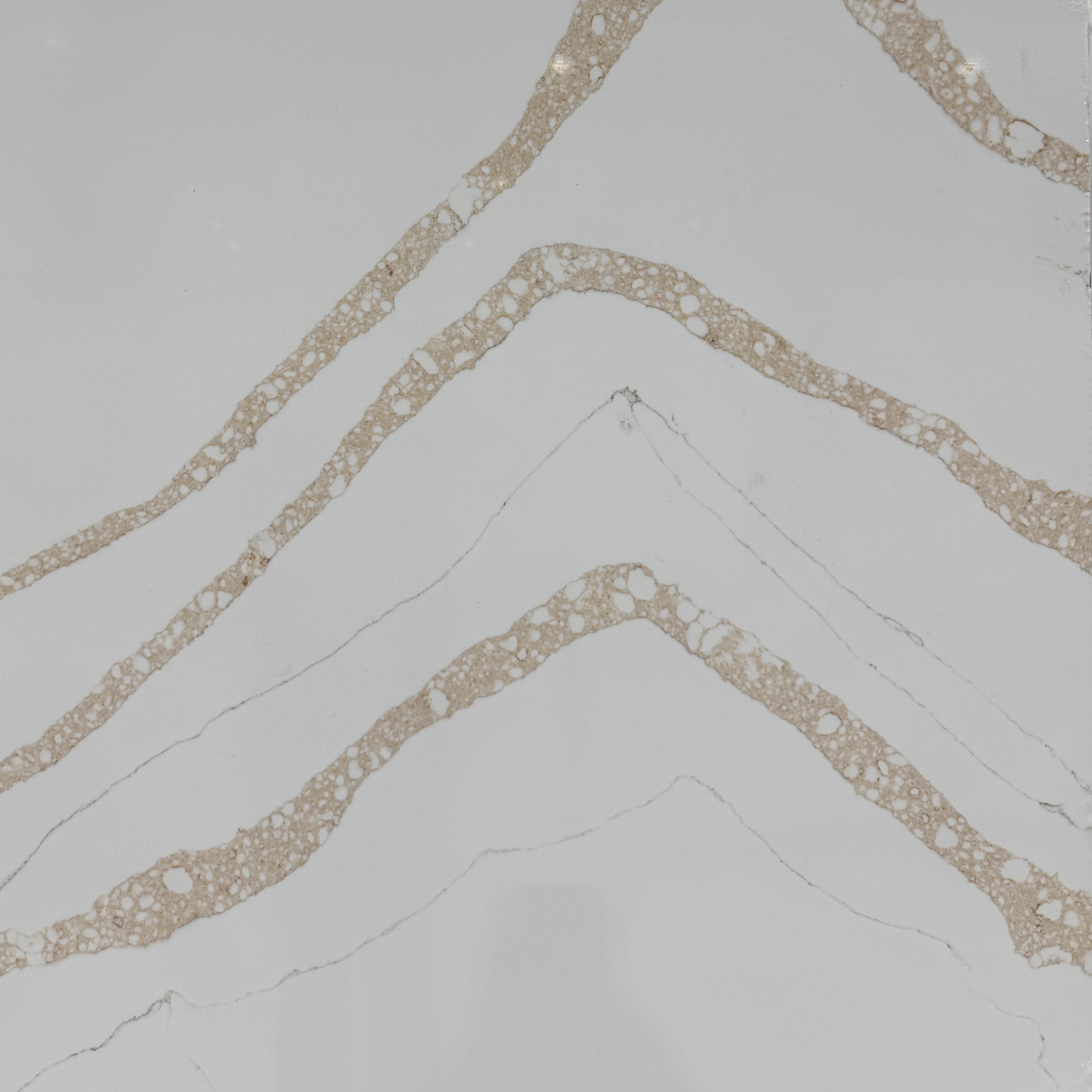 Montana Oro 686 Titan Quartz