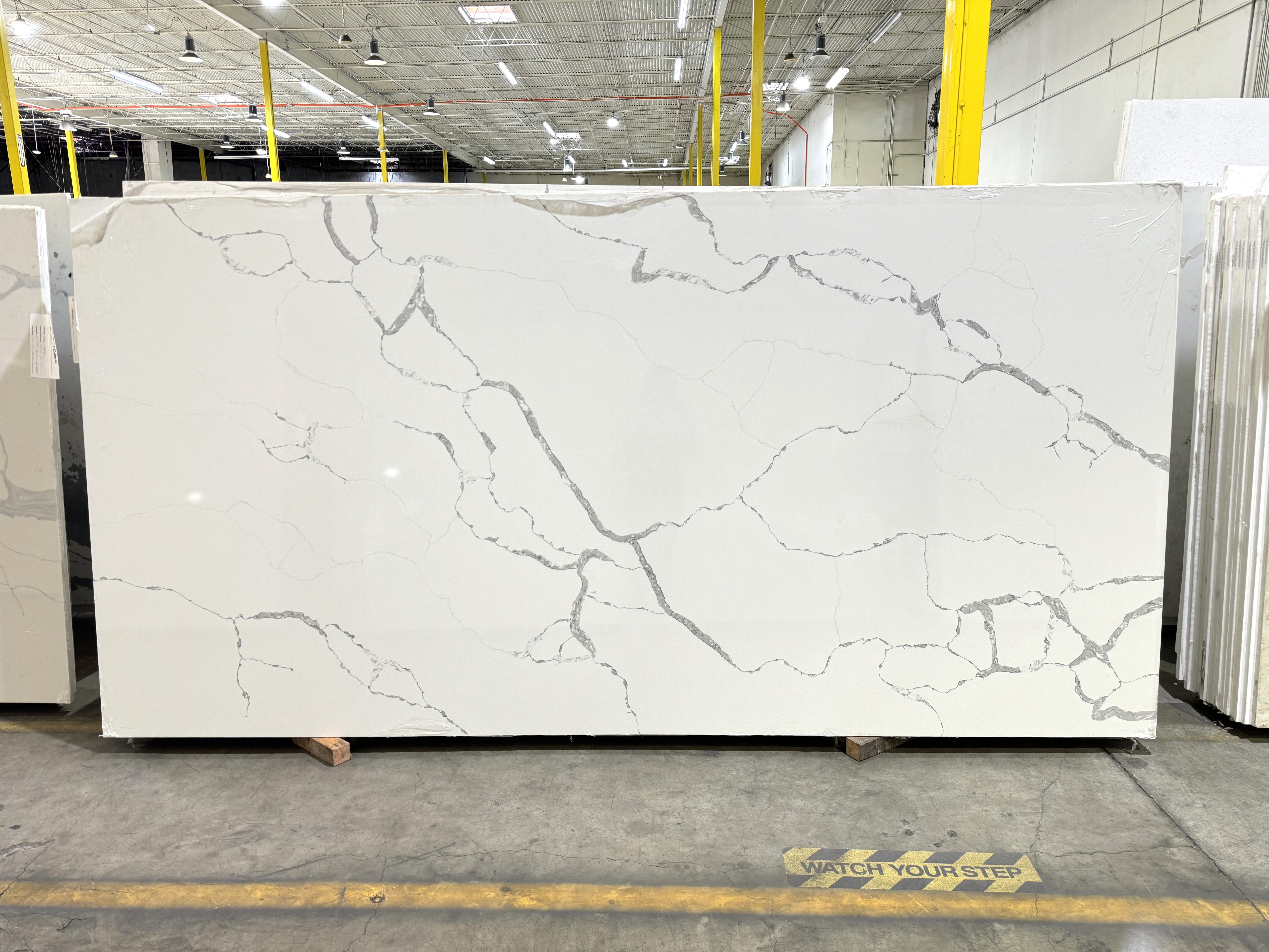 Statuario Cervati 019 * Quartz Prefab