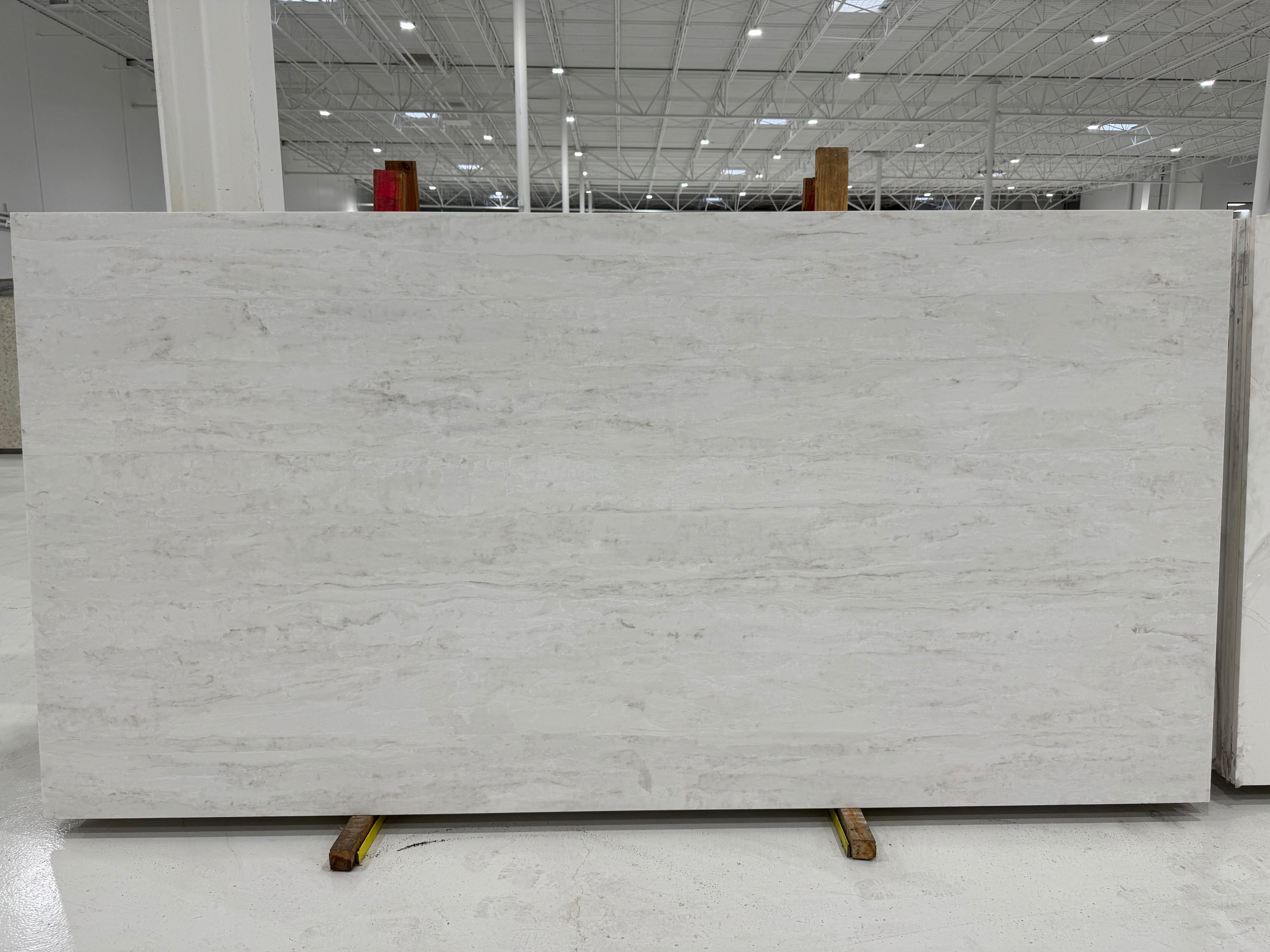Travertine Novaro 1654 Quartz